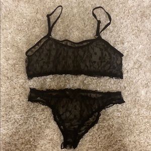 🛍2 for 20$🛍 Very sexy through bra/panty set
